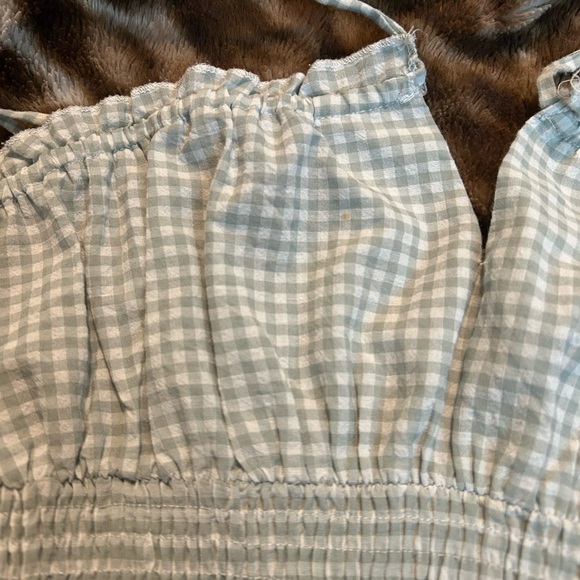 Elegant Green Strappy Dress - Picture 9 of 9